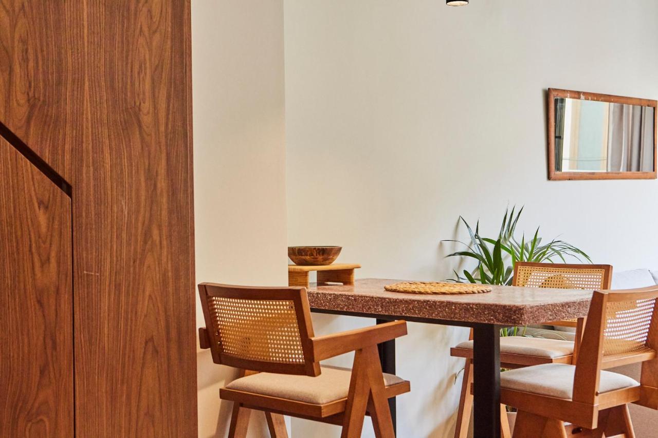 Mosaics Athens Boutique Apartments Ngoại thất bức ảnh