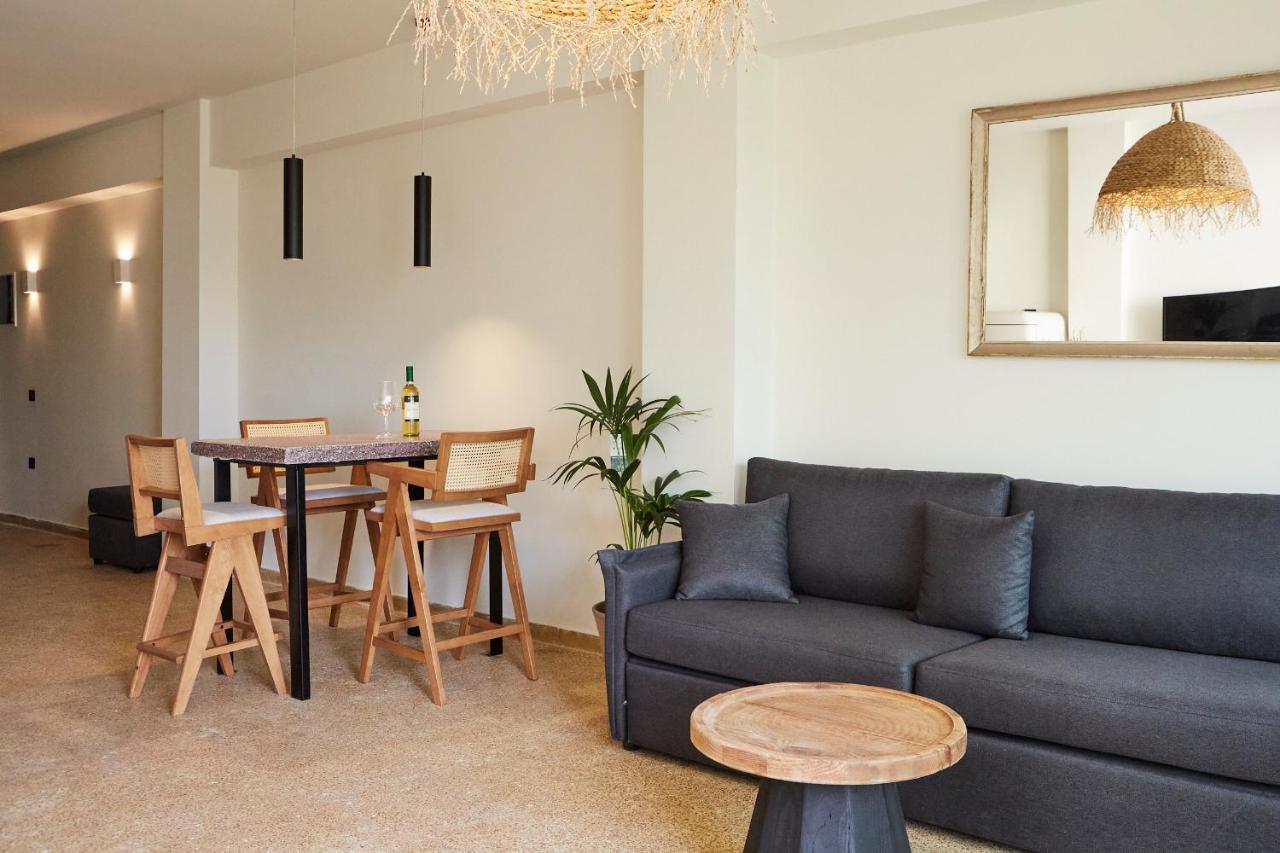 Mosaics Athens Boutique Apartments Ngoại thất bức ảnh