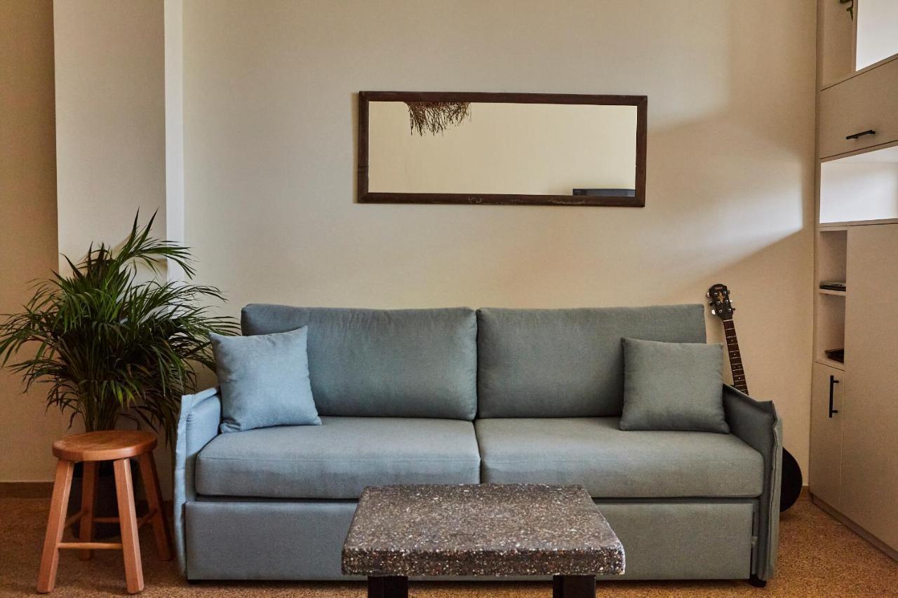 Mosaics Athens Boutique Apartments Ngoại thất bức ảnh
